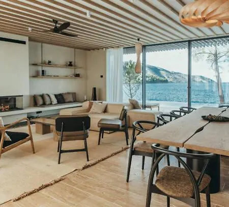 Uvala * Stari Grad (Hvar)